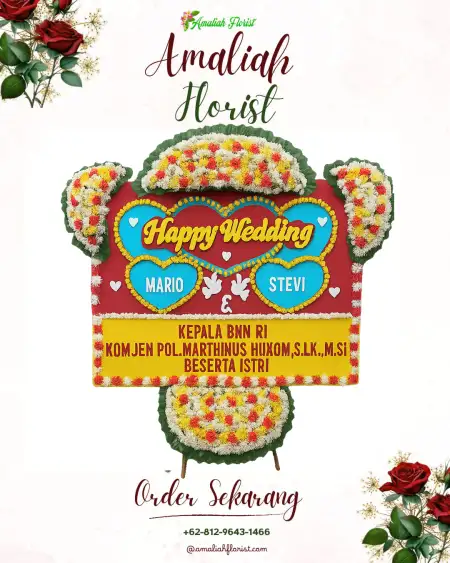 Papan Bunga Pernikahan Canggung